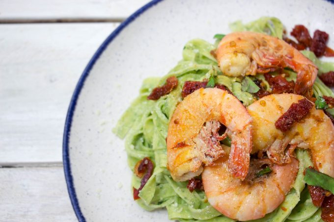 Tagliatelles Aux Epinards Et Aux Crevettes